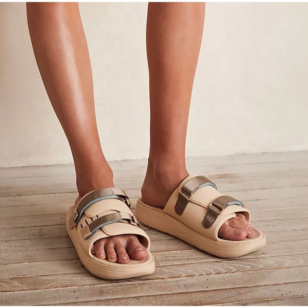 Suicoke Urich Sandals Beige Women's Size 5 NEW [jb]